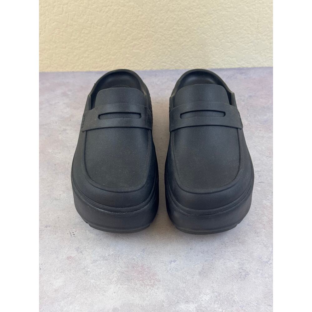 Crocs Stomp Platform Loafer Shoes W8/M6 Black Slip-On Goth Mule Classic Witchy
